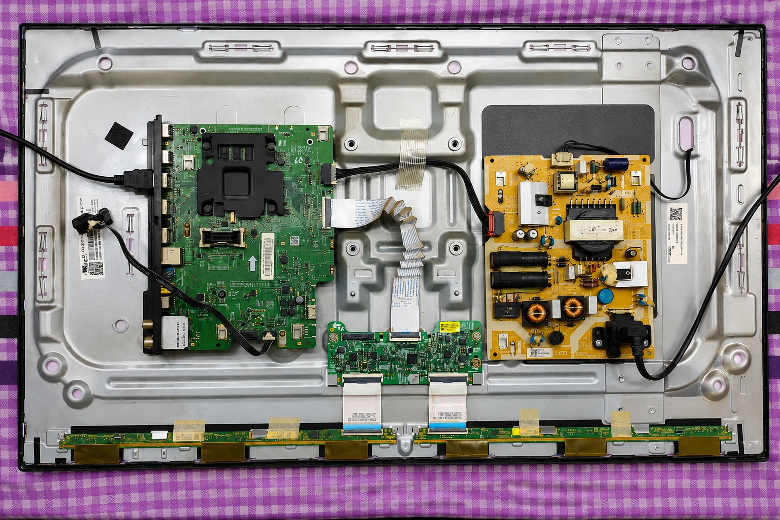 Smart Android TV Repair in Kolkata by Relife Service — photo 3